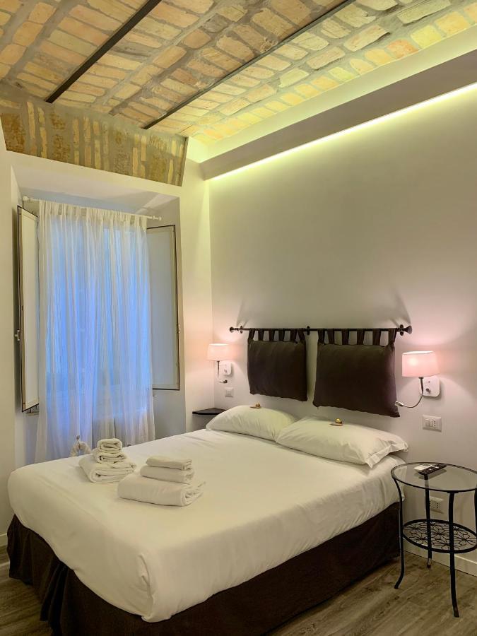 Luxury Rooms Near Colosseum Rom Eksteriør billede