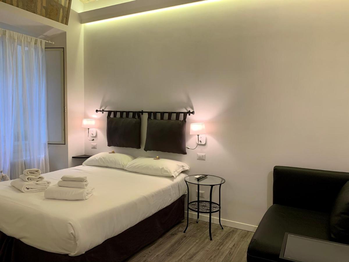 Luxury Rooms Near Colosseum Rom Eksteriør billede