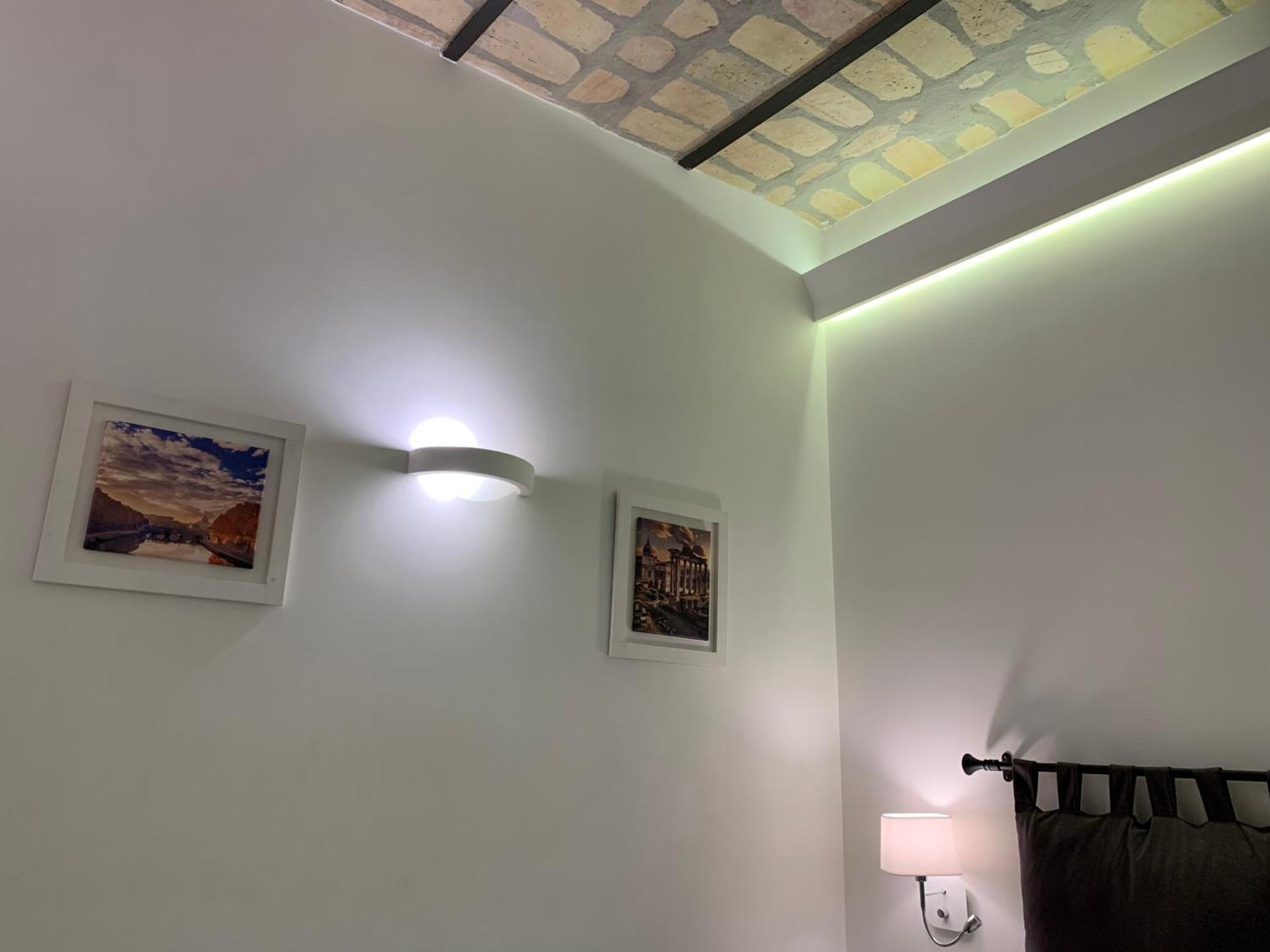 Luxury Rooms Near Colosseum Rom Værelse billede