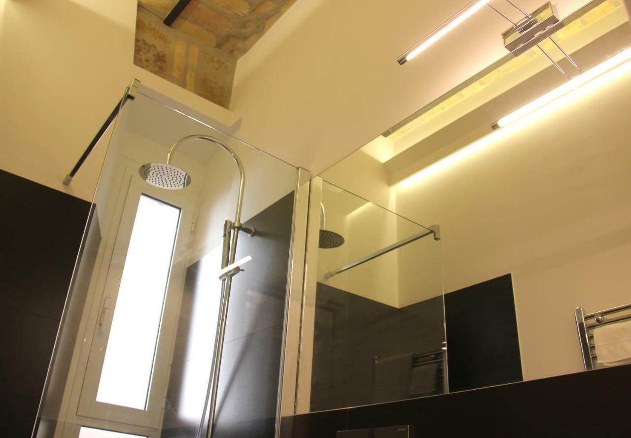 Luxury Rooms Near Colosseum Rom Eksteriør billede